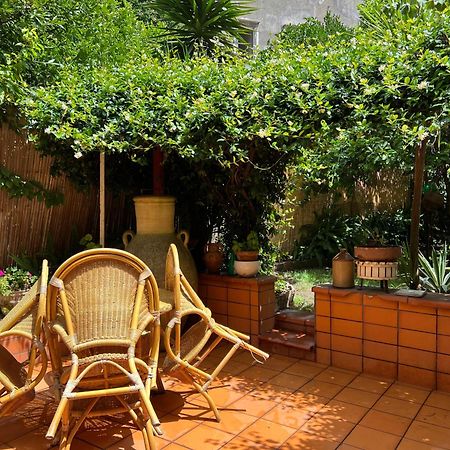 La Limonaia Di Chiaia Apartment Naples Exterior photo