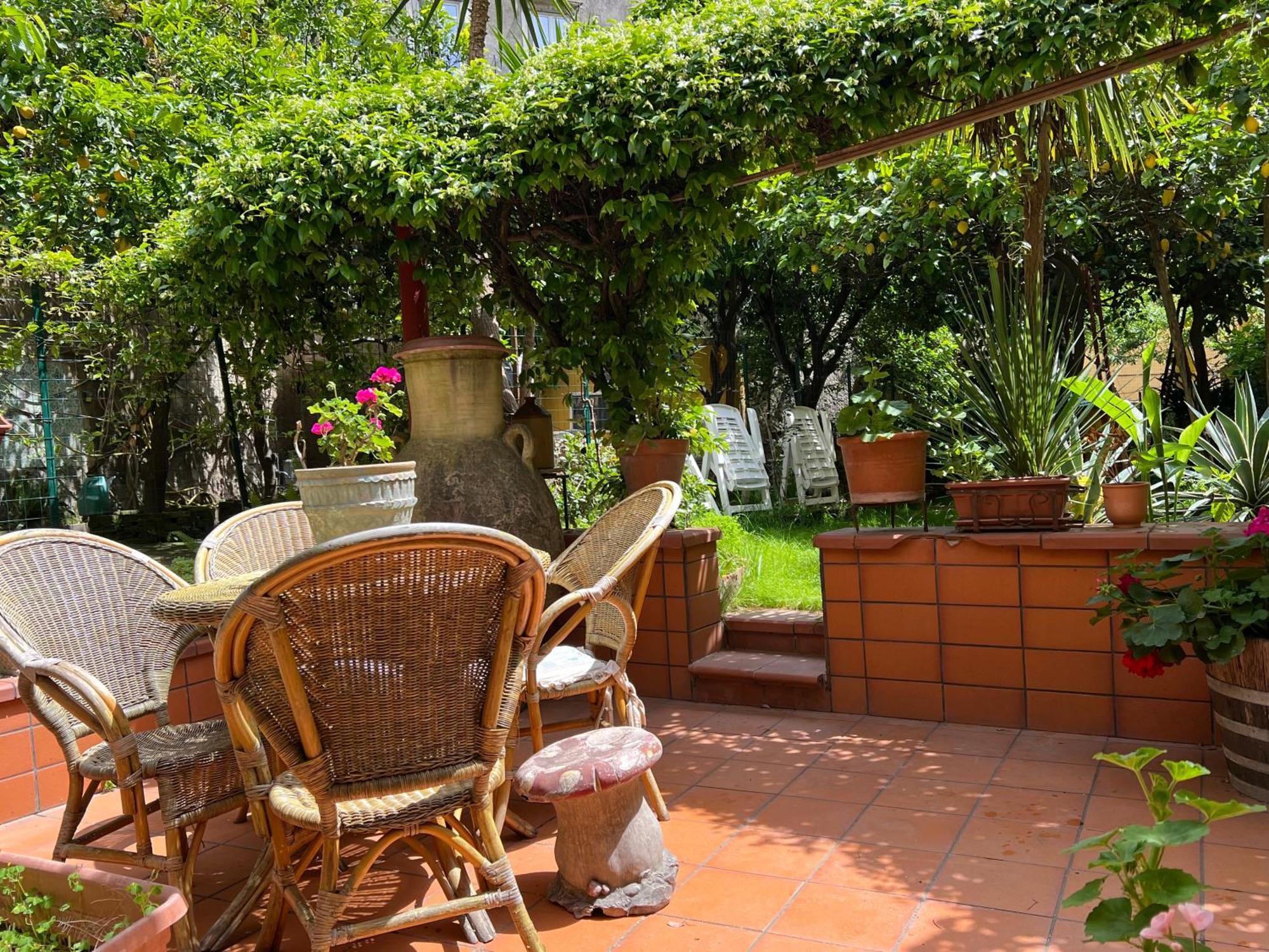 La Limonaia Di Chiaia Apartment Naples Exterior photo